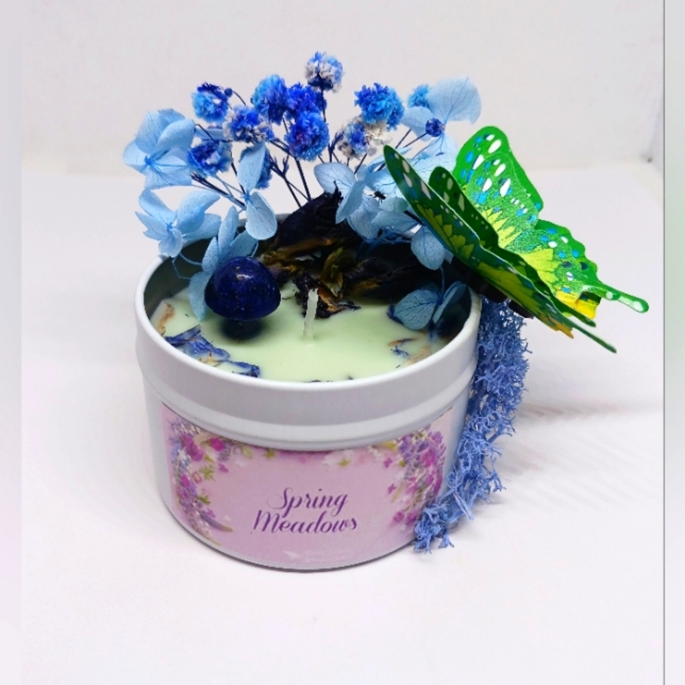 Beautiful 4oz crystal/botanical cottage core candles. 🦋